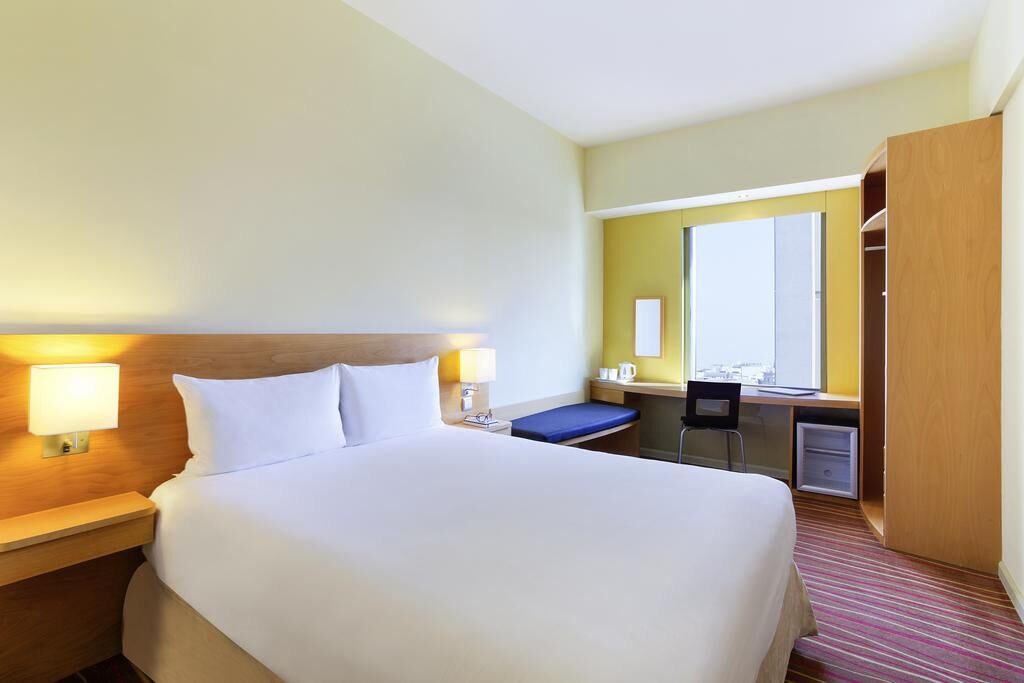 Hotel Ibis Deira Creekside Dubái Exterior foto