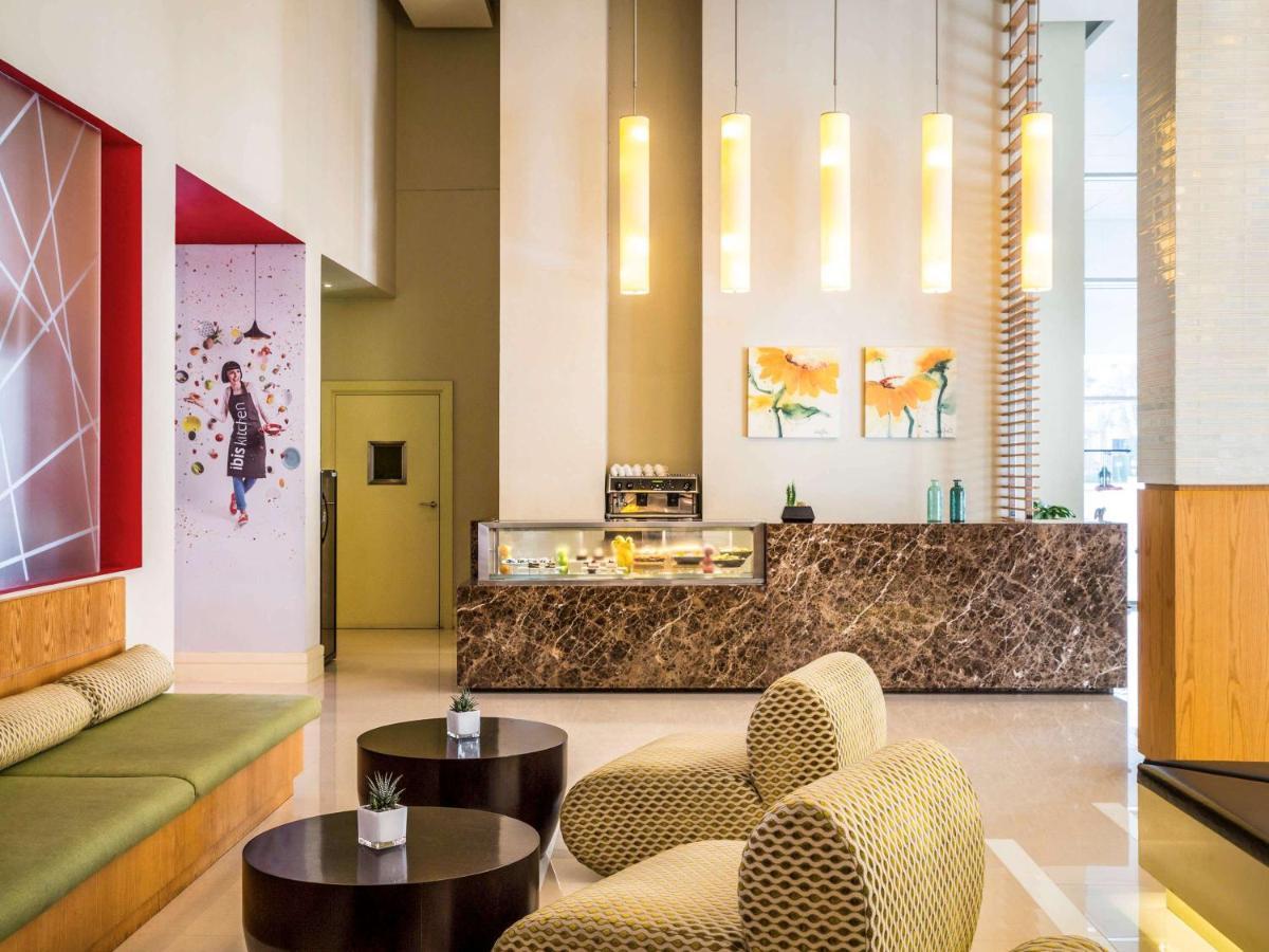 Hotel Ibis Deira Creekside Dubái Exterior foto